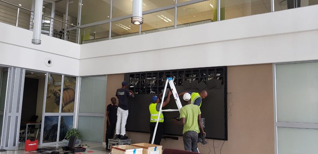 60b4986d-dea2-44dc-b546-23ec4e0b7cee